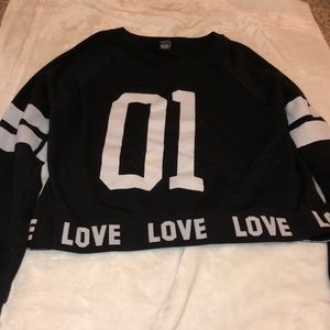 Sweatshirt